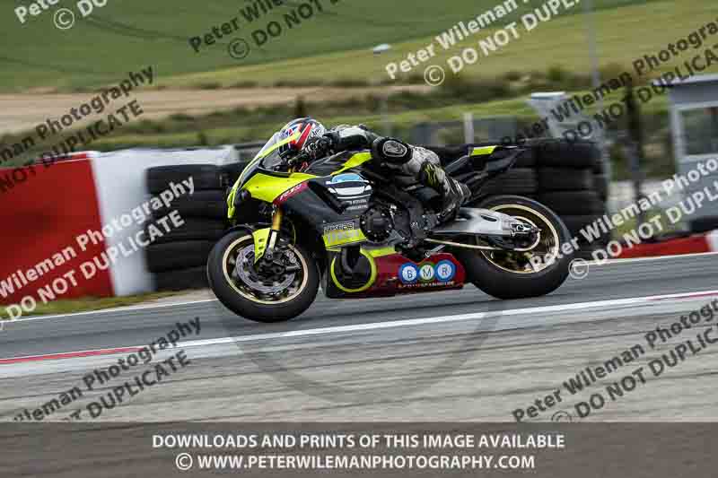cadwell no limits trackday;cadwell park;cadwell park photographs;cadwell trackday photographs;enduro digital images;event digital images;eventdigitalimages;navarra;no limits trackdays;peter wileman photography;racing digital images;trackday digital images;trackday photos